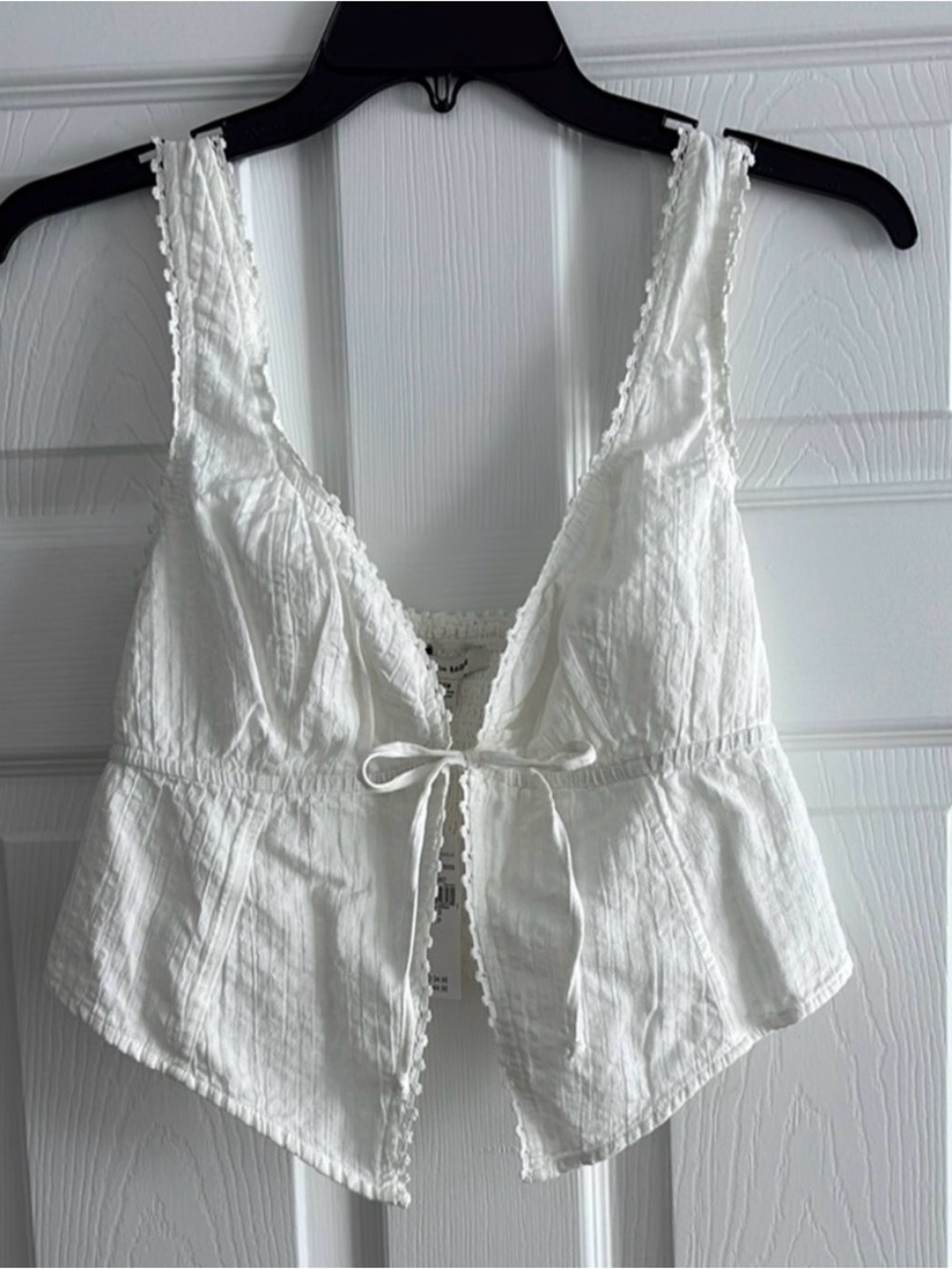 American eagle white top